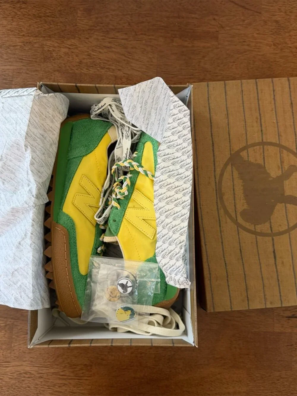 NEW BALANCE BASKETCASE X NEW BALANCE GATOR RUN - NWT